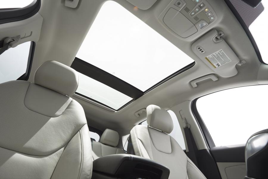  Ford Edge Titanium 2015 года  (фото 7 из 30)